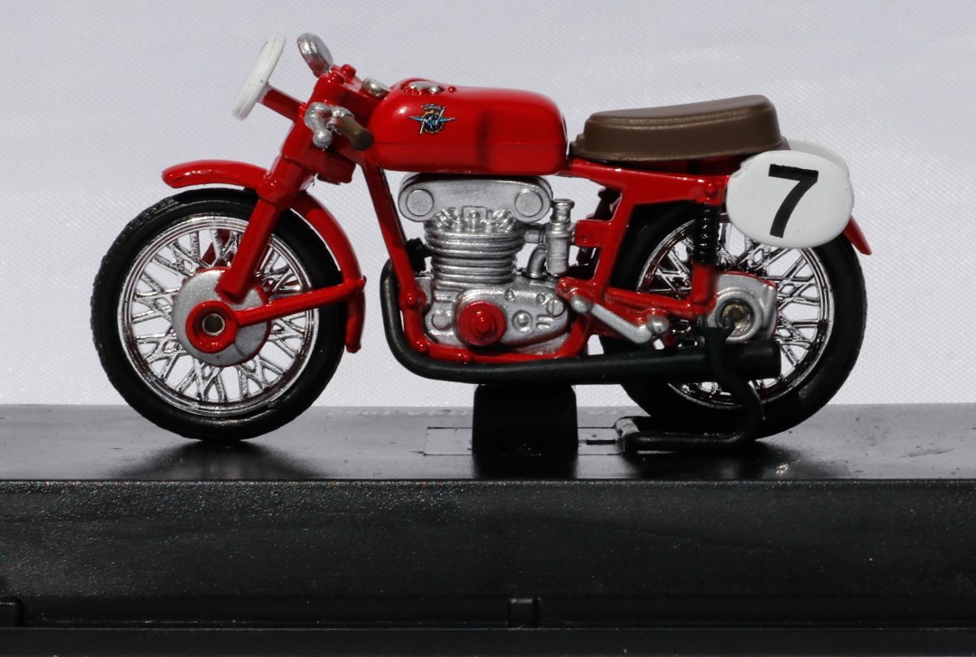 Newray 1-32 MV Agusta 125 Corsa